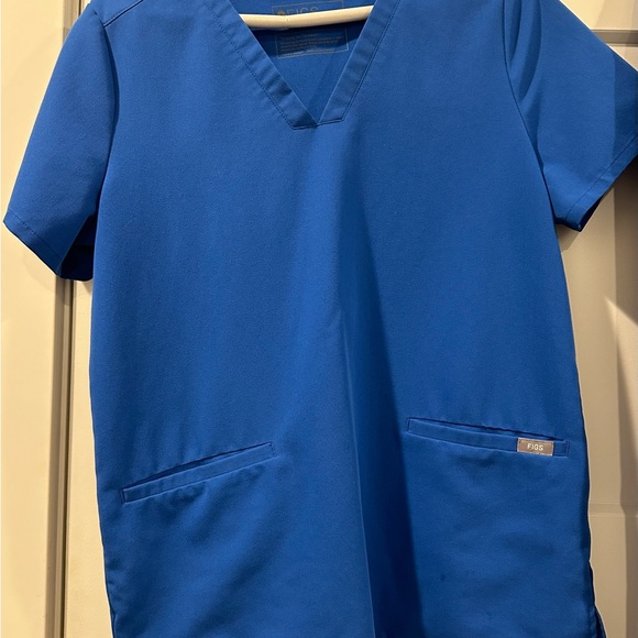 Figs scrubs, top and bottom both size small. Bottoms are Livingston style. - Picture 2 of 3